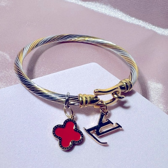 LV Red colored Zipper Pull Charm Authentic Louis Vuitton Charm - Picture 1 of 14